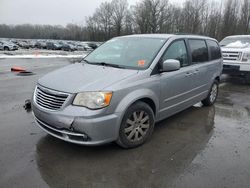 Vehiculos salvage en venta de Copart Glassboro, NJ: 2014 Chrysler Town & Country Touring