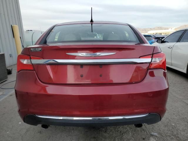 2013 Chrysler 200 Limited