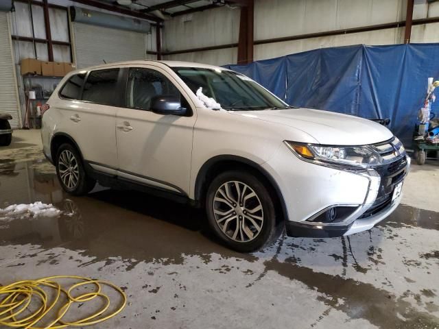 2016 Mitsubishi Outlander SE