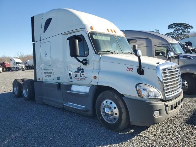 2015 Freightliner Cascadia 125