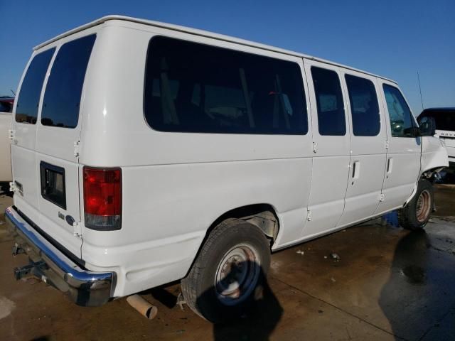 2011 Ford Econoline E350 Super Duty Wagon