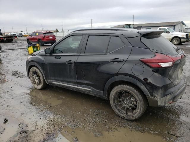 2022 Nissan Kicks SR