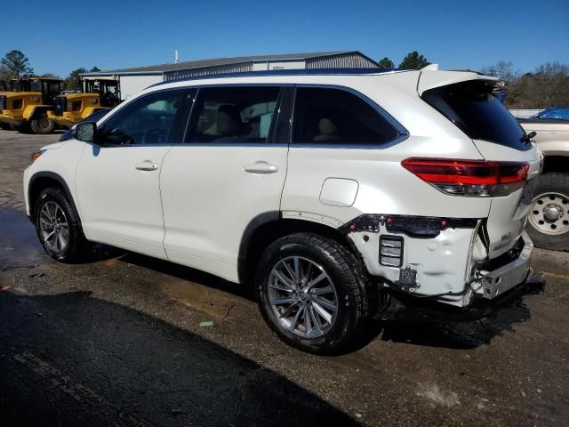 2018 Toyota Highlander SE