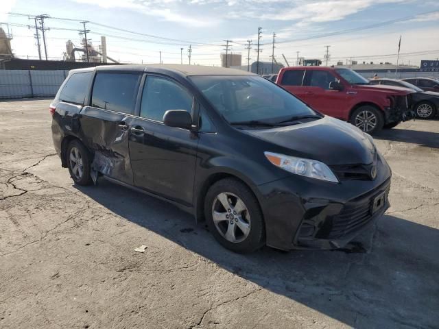 2018 Toyota Sienna L