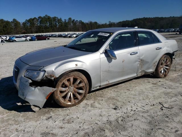 2019 Chrysler 300 Touring