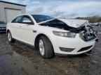 2016 Ford Taurus SEL