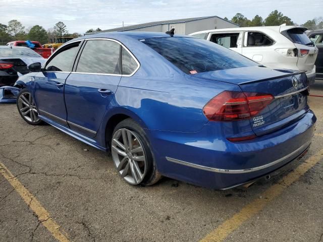 2017 Volkswagen Passat R-Line