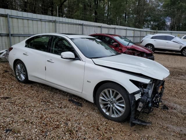 2018 Infiniti Q50 Luxe