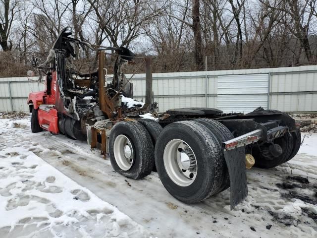 2007 Kenworth Construction T600