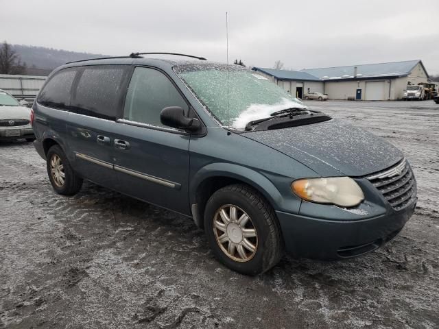 2007 Chrysler Town & Country Touring