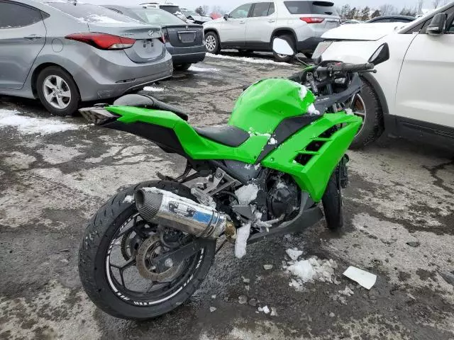 2015 Kawasaki EX300 B