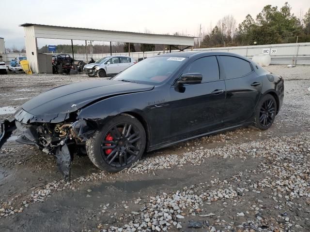 2015 Maserati Ghibli