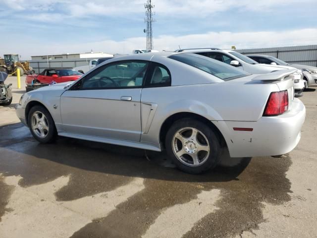 2004 Ford Mustang