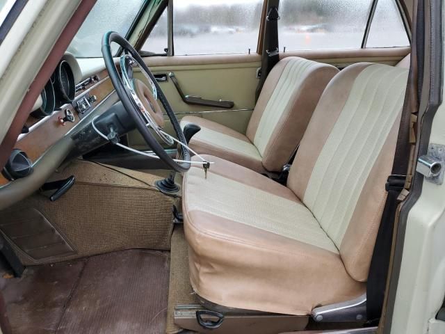 1967 Mercedes-Benz 250S