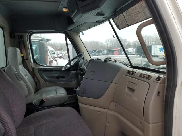 2016 Freightliner Cascadia 125