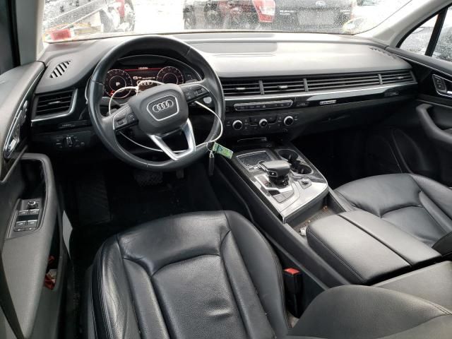 2019 Audi Q7 Premium Plus