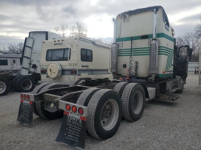 1999 Freightliner Conventional FLC120