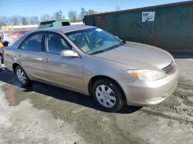 2004 Toyota Camry LE