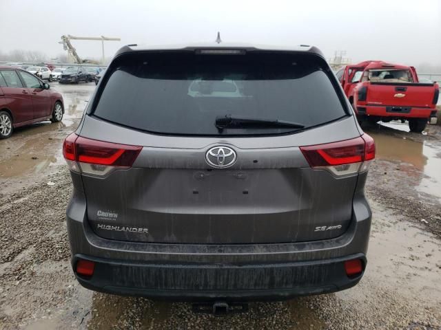 2019 Toyota Highlander SE