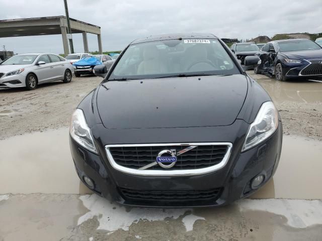 2011 Volvo C70 T5