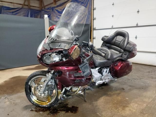 2005 Honda GL1800