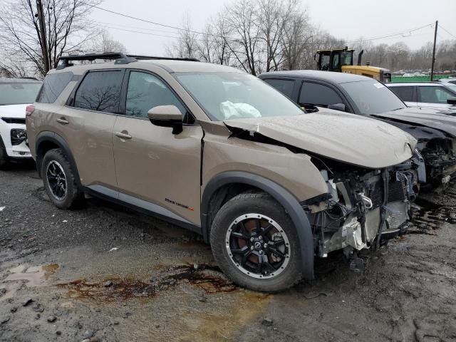 2023 Nissan Pathfinder SV