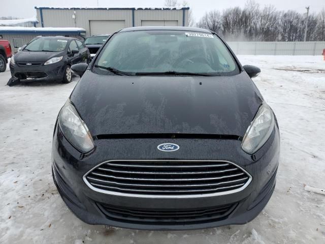 2015 Ford Fiesta SE