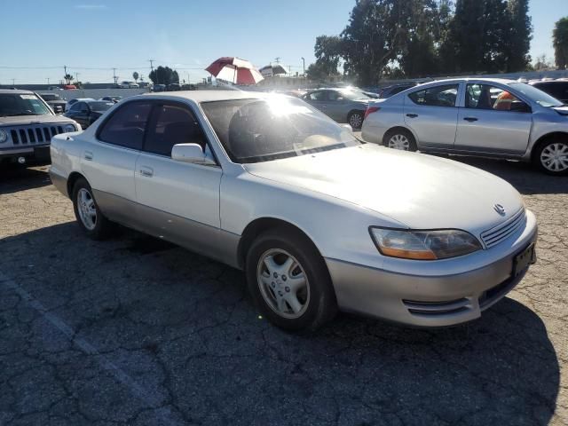 1995 Lexus ES 300