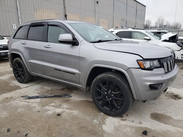 2020 Jeep Grand Cherokee Laredo