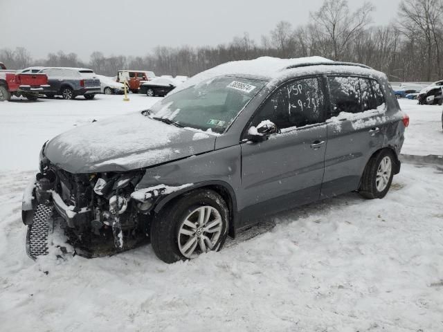 2016 Volkswagen Tiguan S