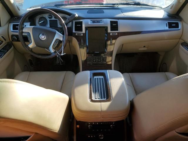 2014 Cadillac Escalade Luxury