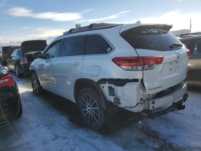 2018 Toyota Highlander SE