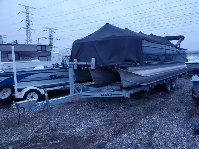 2021 Avalon Boat