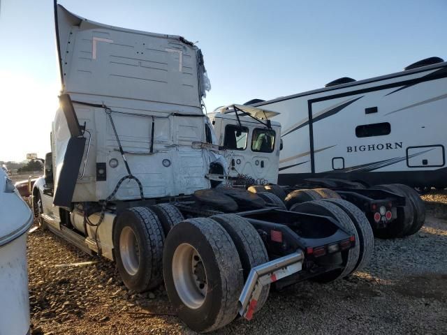 2021 Volvo VN VNL