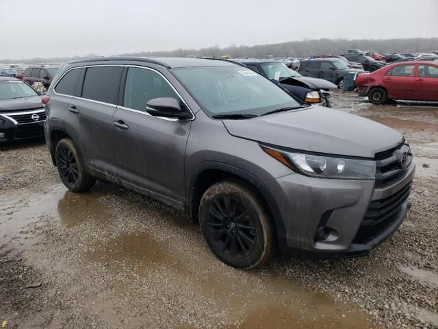 2019 Toyota Highlander SE