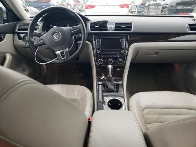 2014 Volkswagen Passat SEL