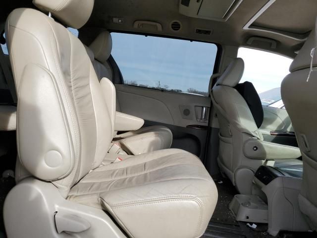 2011 Toyota Sienna XLE