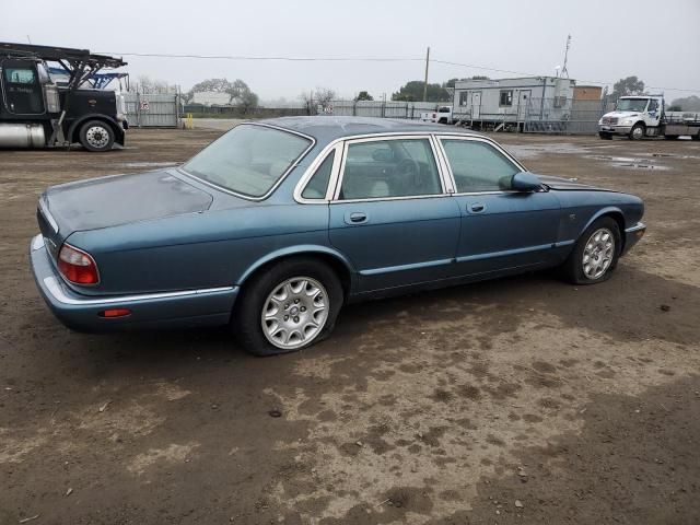 2000 Jaguar XJ8