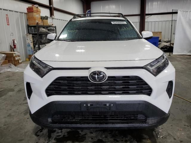 2022 Toyota Rav4 XLE