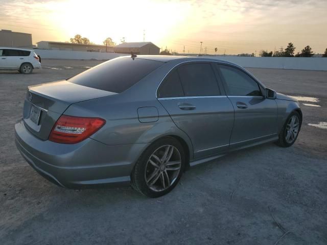 2014 Mercedes-Benz C 250