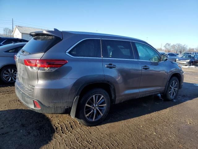 2018 Toyota Highlander SE