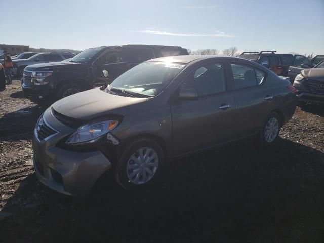 2013 Nissan Versa S