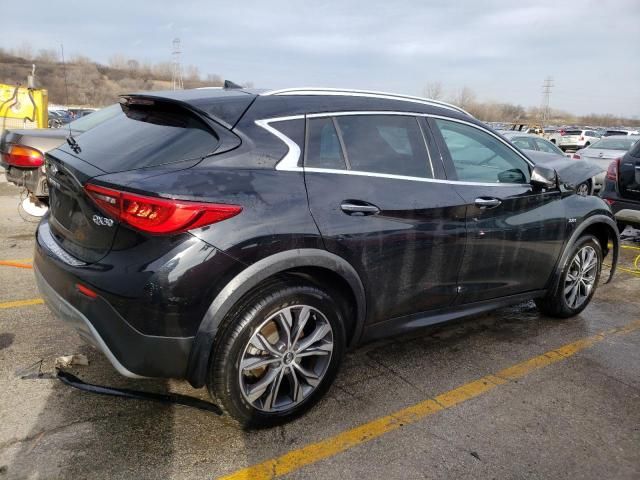 2017 Infiniti QX30 Base