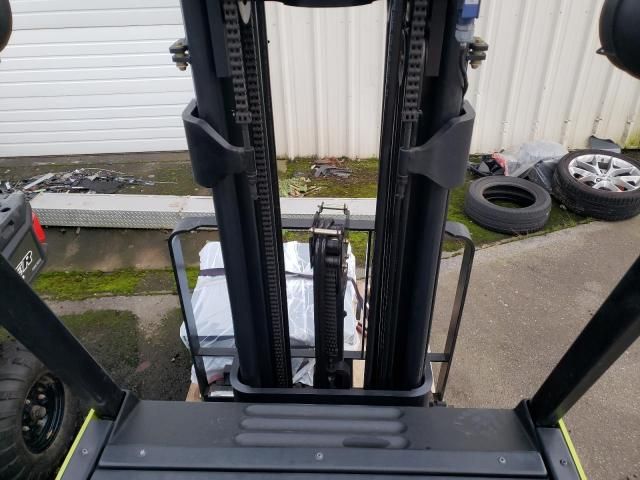 2015 Clark Forklift