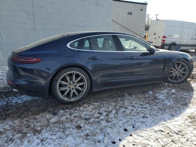 2018 Porsche Panamera 4S