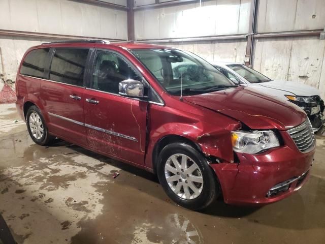 2012 Chrysler Town & Country Touring L