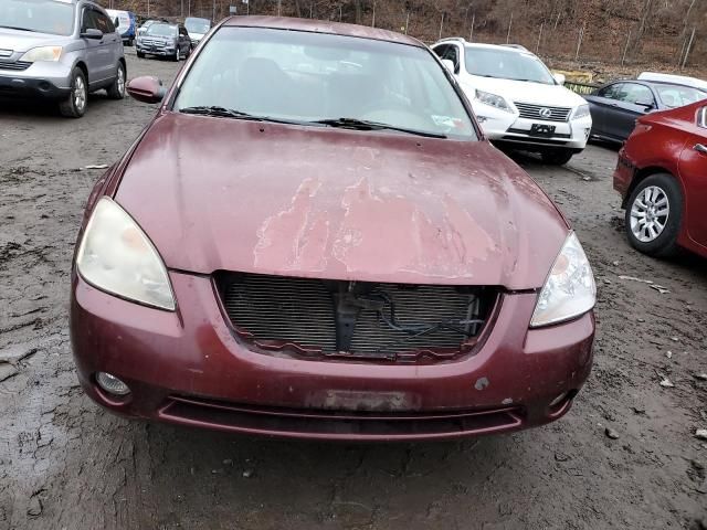 2002 Nissan Altima Base