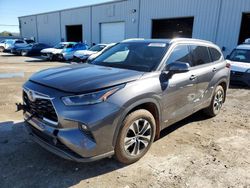 Toyota Highlander salvage cars for sale: 2021 Toyota Highlander Hybrid XLE