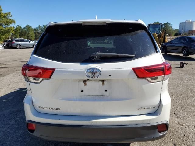 2019 Toyota Highlander SE