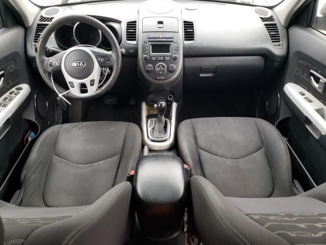 2012 KIA Soul +